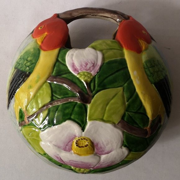 Vintage Ceramic Hanging Pocket with Colourful Parrots and Flowers Made in Japan - Picture 2 of 6